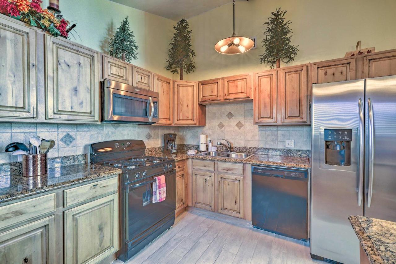 Flagstaff Townhome - Walk To Country Club And Pools! Eksteriør bilde